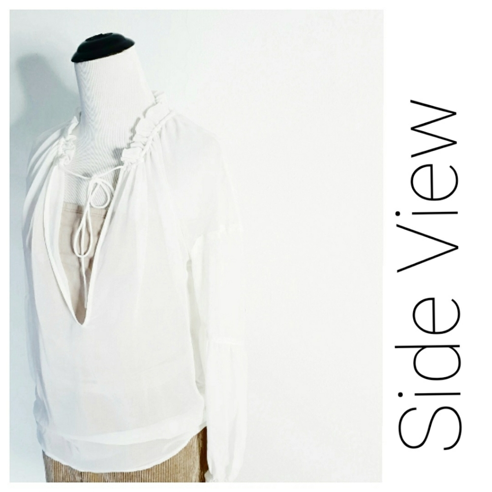 💥NWOT - Express Sheer Long Sleeve Blouse - Picture 3 of 10